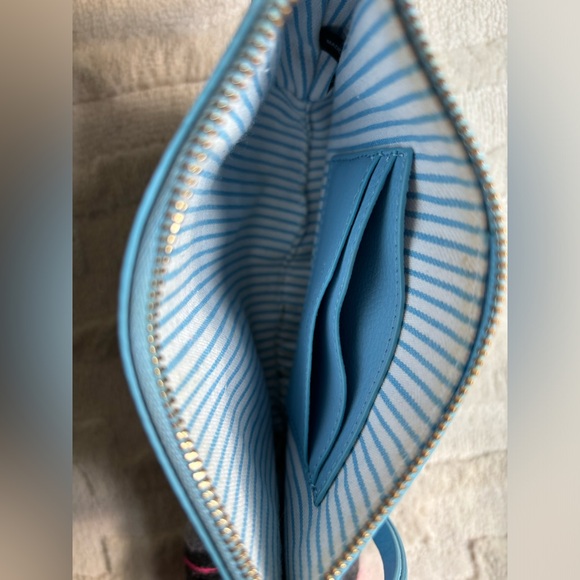 *SOLD* Draper James Clutch - Picture 2 of 3